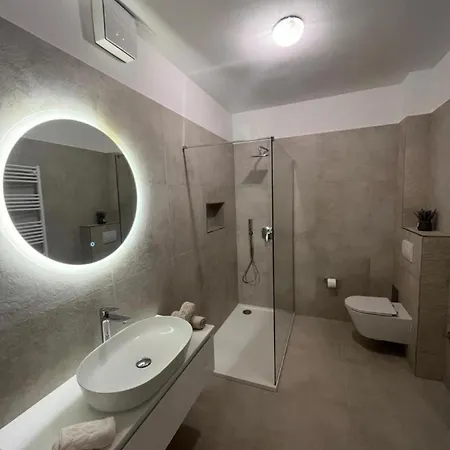 Modern With Beautiful View Daire *